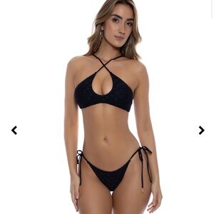 Luli Fama black bikini